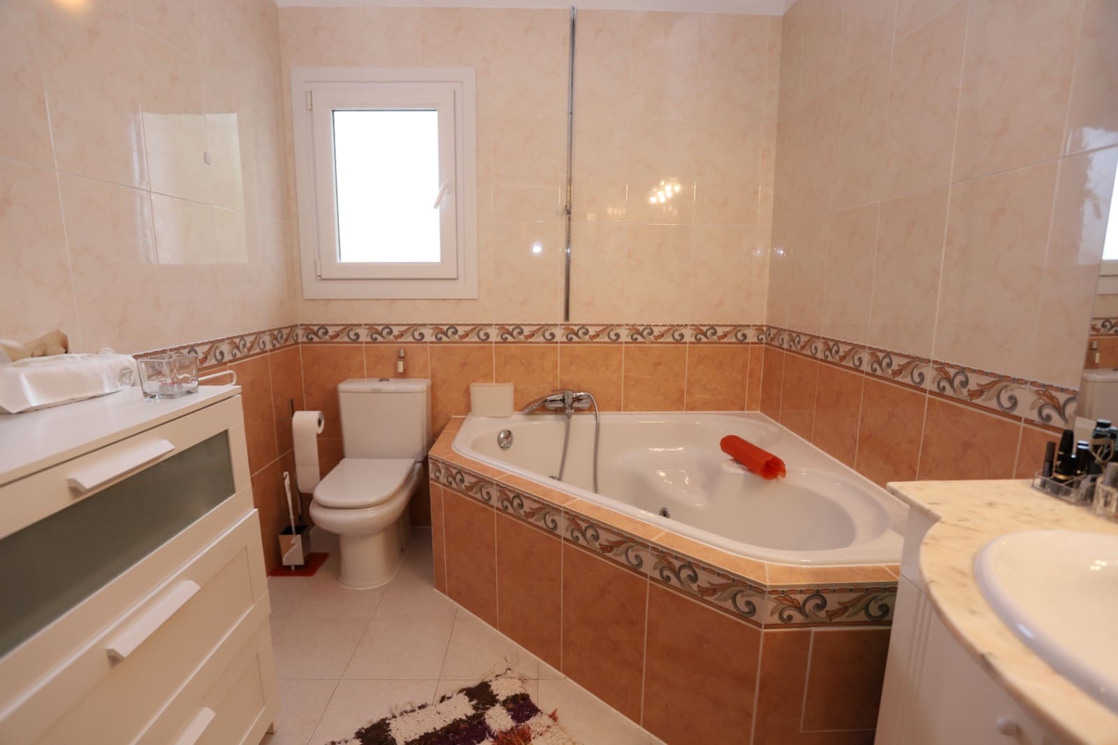 3 bedroom Villa for sale in Rafol de Almunia with pool garage - € 495,000 (Ref: 9924903)