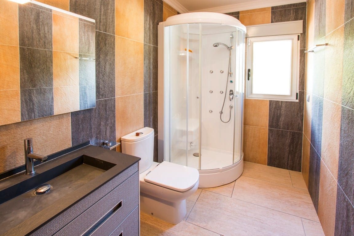 4 sypialnia Willa na sprzedaż w Javea / Xabia z basenem - 1 215 000 € (Ref: 5860172)