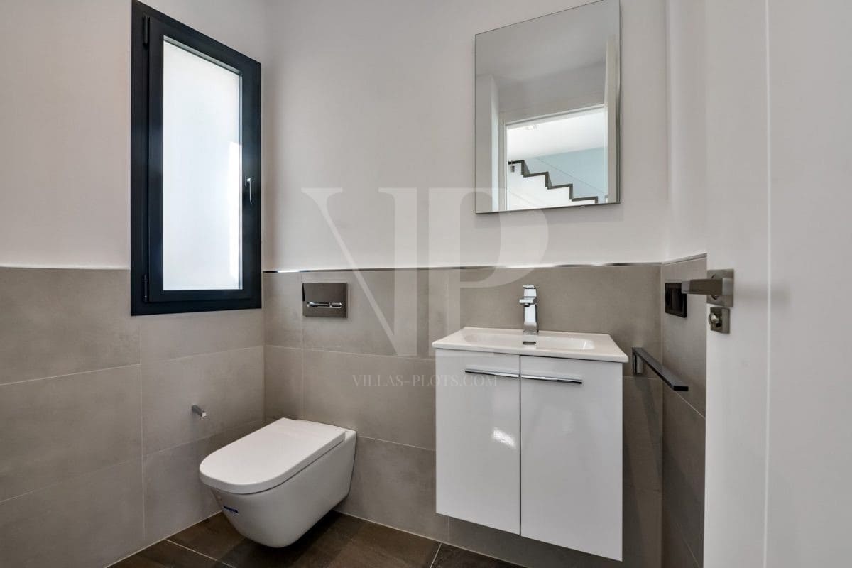 3 bedroom Villa for sale in Javea / Xabia with pool - € 1,620,000 (Ref: 5860189)