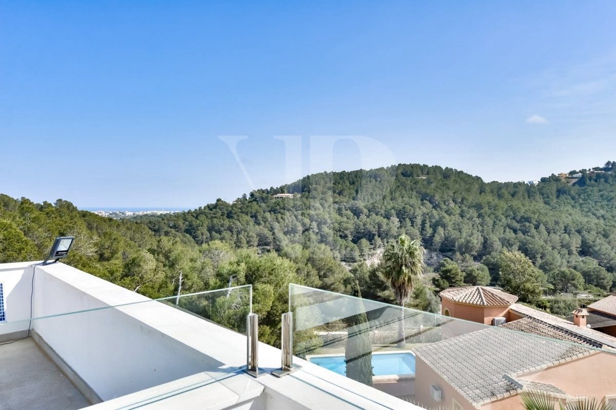 3 bedroom Villa for sale in Javea / Xabia with pool - € 1,620,000 (Ref: 5860189)