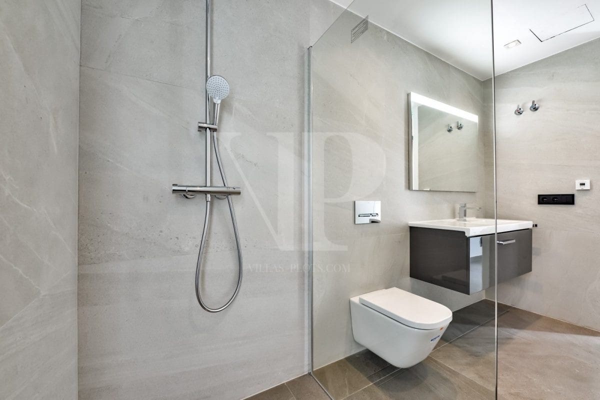 3 bedroom Villa for sale in Javea / Xabia with pool - € 1,620,000 (Ref: 5860189)