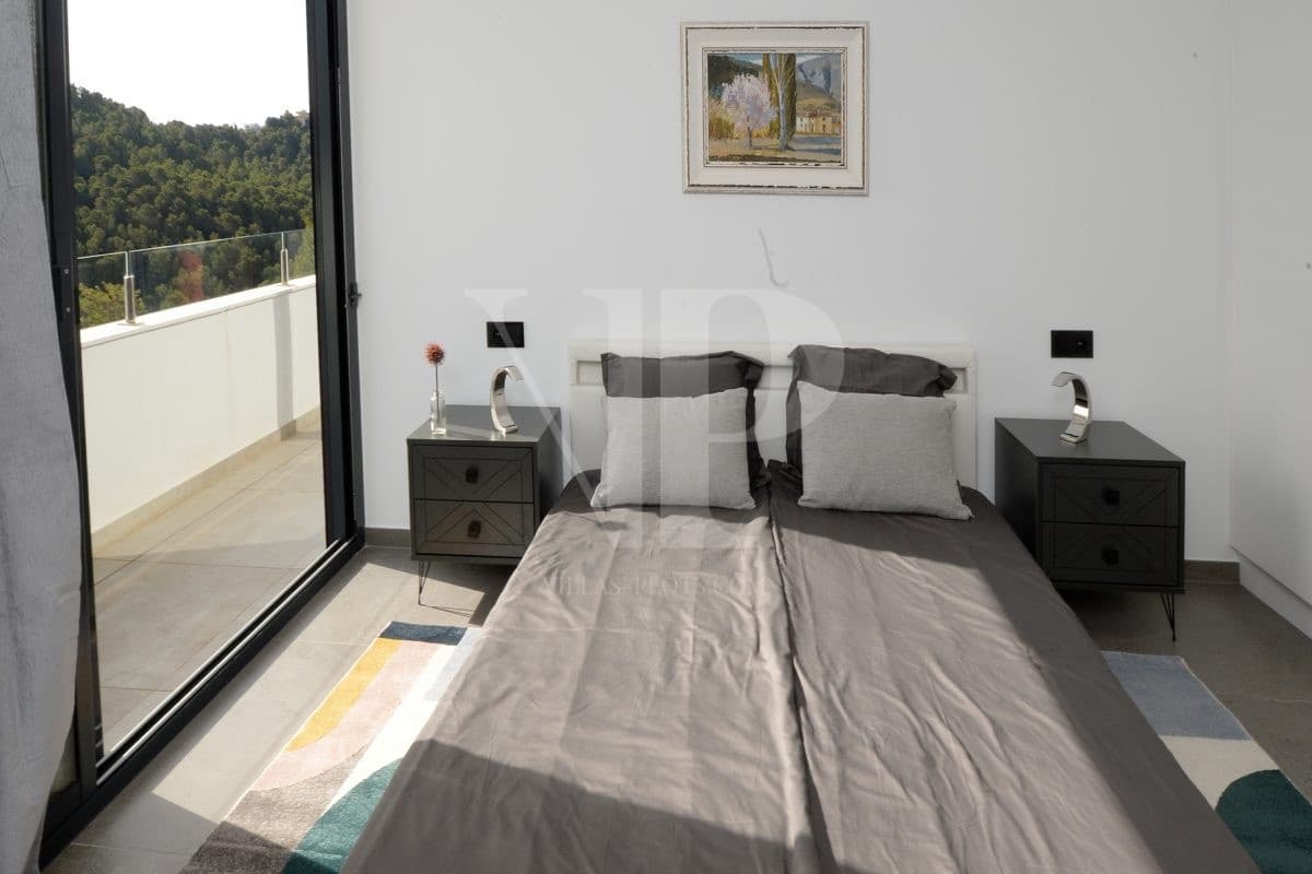 3 bedroom Villa for sale in Javea / Xabia with pool - € 1,620,000 (Ref: 5860189)