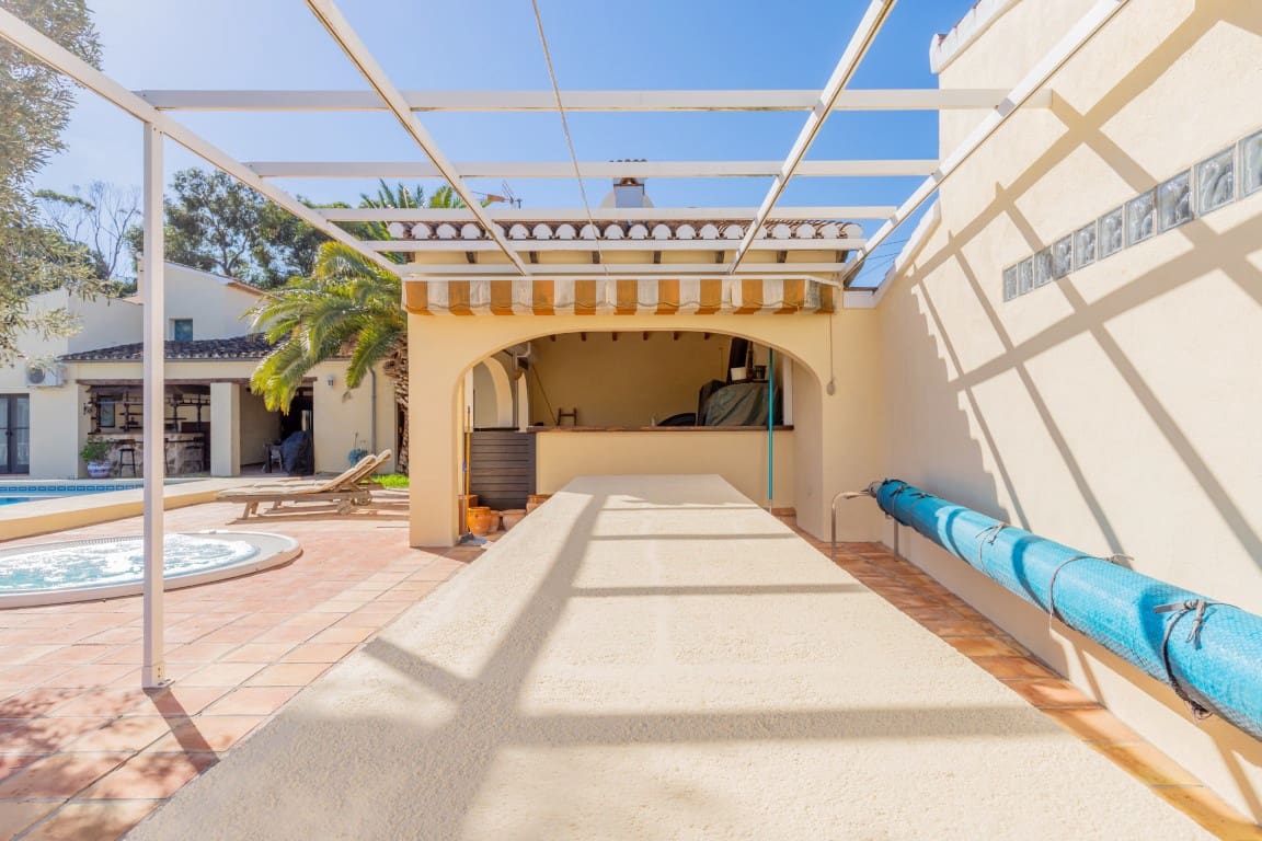 7 sovrum Finca/Hus på landet till salu i Benissa med pool - 995 000 € (Ref: 7427908)