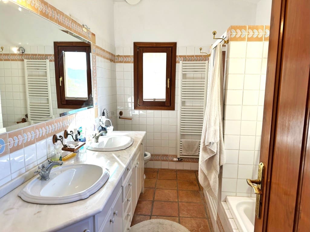 7 sovrum Finca/Hus på landet till salu i Benissa med pool - 995 000 € (Ref: 7427908)