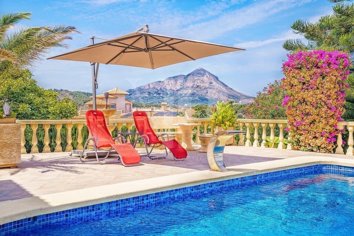5 sovrum Villa till salu i Javea / Xabia - 1 695 000 € (Ref: 7477554)