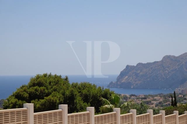 4 bedroom Villa for sale in Benissa with pool - € 2,199,994 (Ref: 7729253)