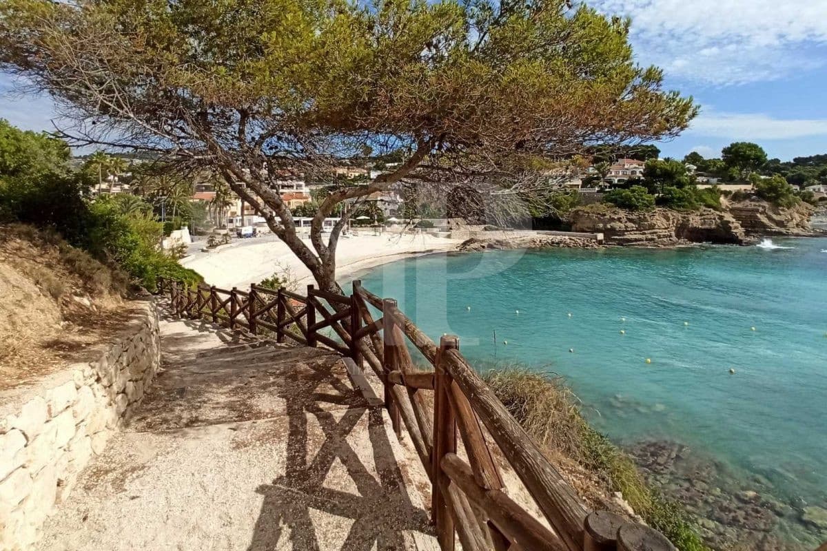 4 bedroom Villa for sale in Benissa with pool - € 2,199,994 (Ref: 7729253)