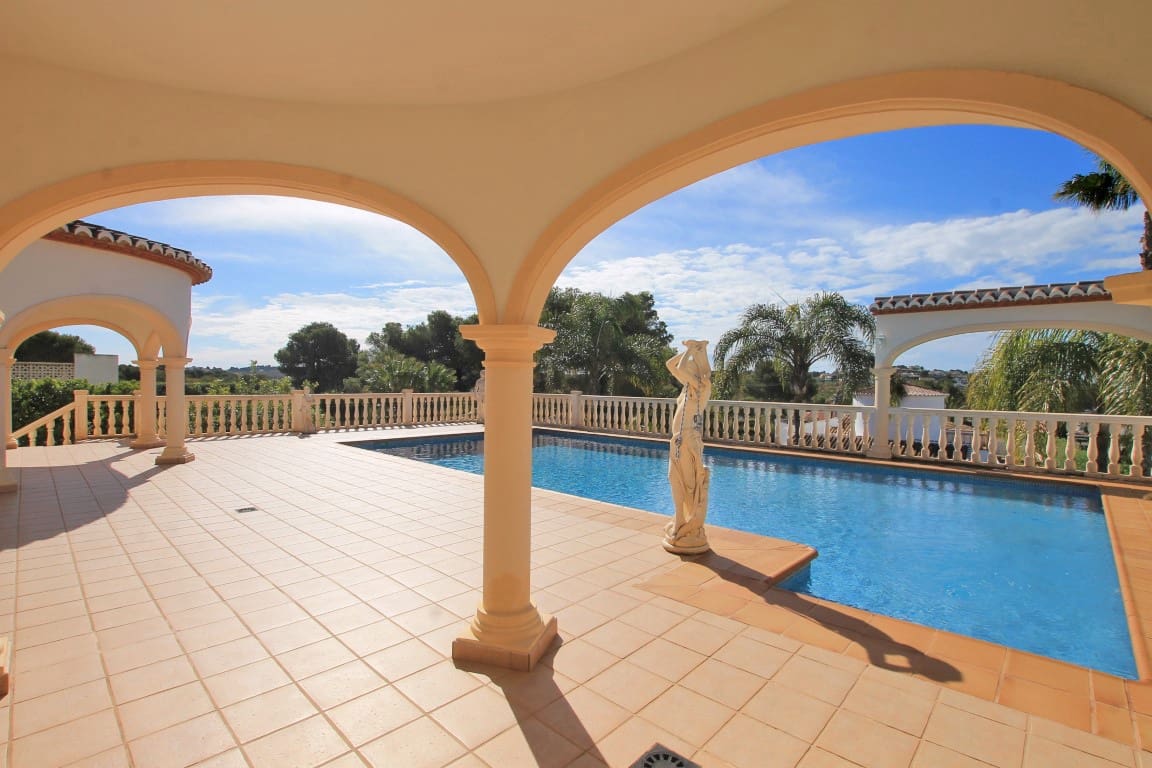 4 quarto Moradia para venda em Javea / Xabia com piscina - 1 300 000 € (Ref: 8260258)