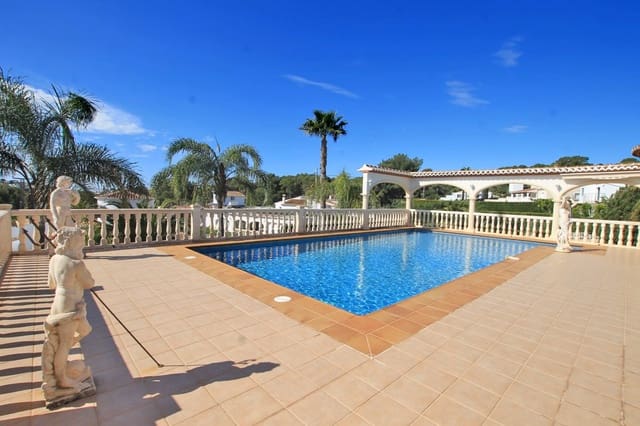 4 bedroom Villa for sale in La Granadella  - Costa Nova, Javea / Xàbia with pool - € 1,300,000 (Ref: 8260258)