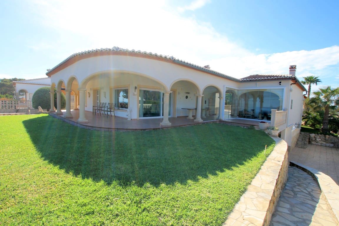 4 quarto Moradia para venda em Javea / Xabia com piscina - 1 300 000 € (Ref: 8260258)
