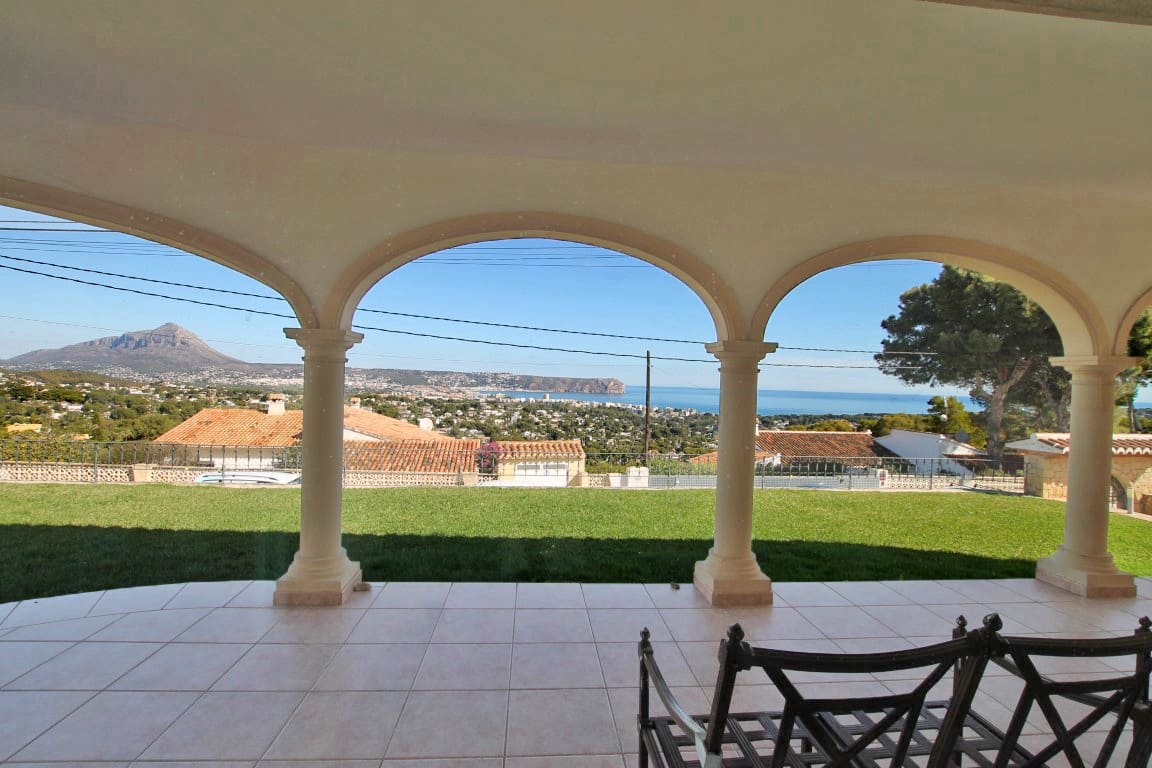 4 quarto Moradia para venda em Javea / Xabia com piscina - 1 300 000 € (Ref: 8260258)