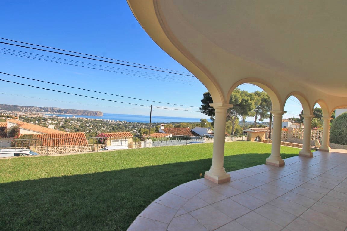 4 quarto Moradia para venda em Javea / Xabia com piscina - 1 300 000 € (Ref: 8260258)