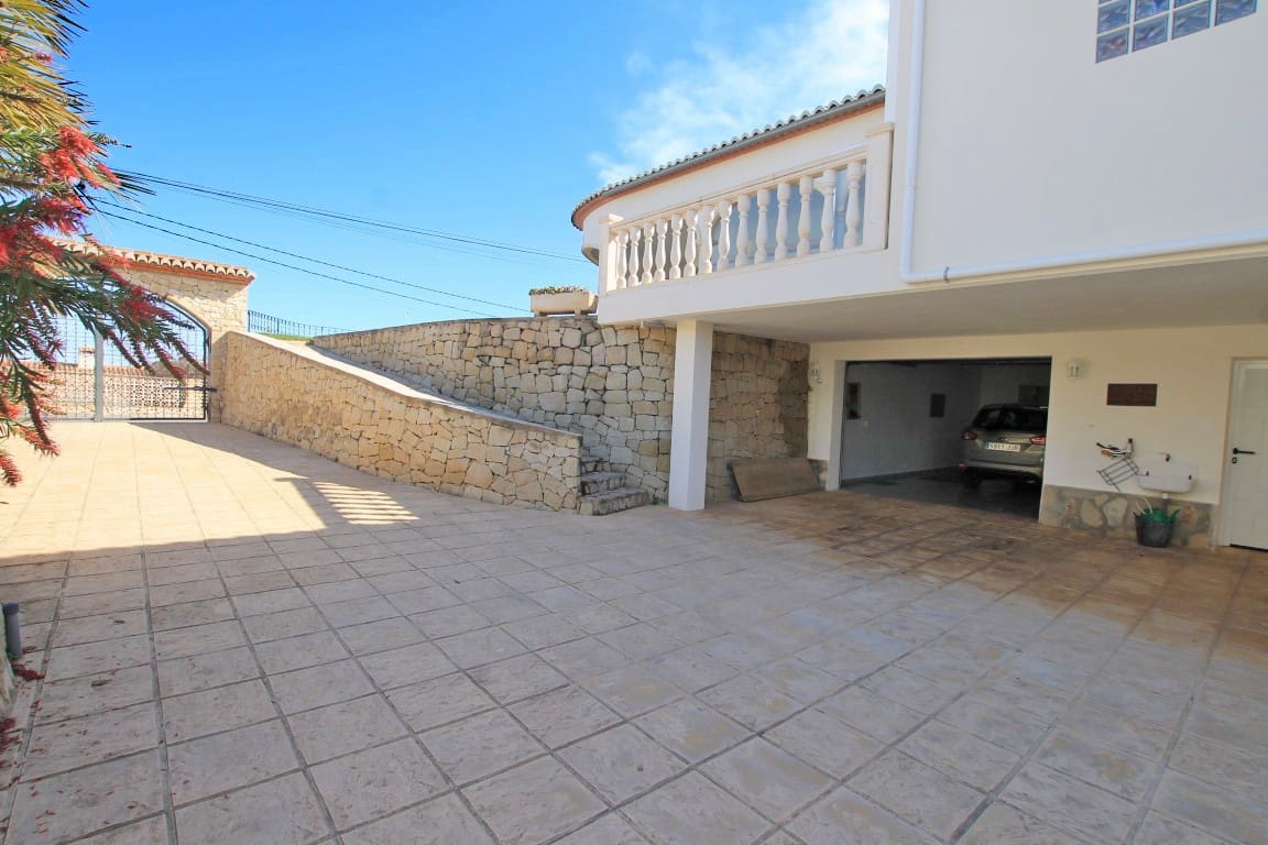 4 quarto Moradia para venda em Javea / Xabia com piscina - 1 300 000 € (Ref: 8260258)
