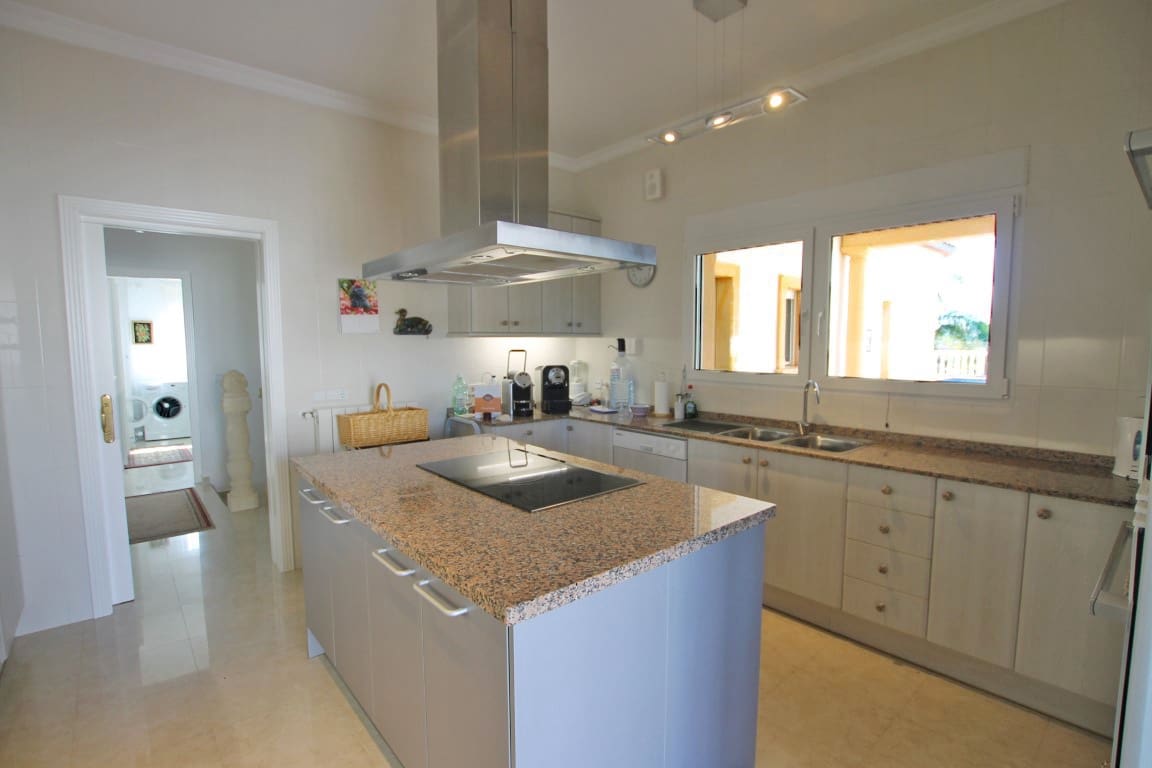 4 quarto Moradia para venda em Javea / Xabia com piscina - 1 300 000 € (Ref: 8260258)