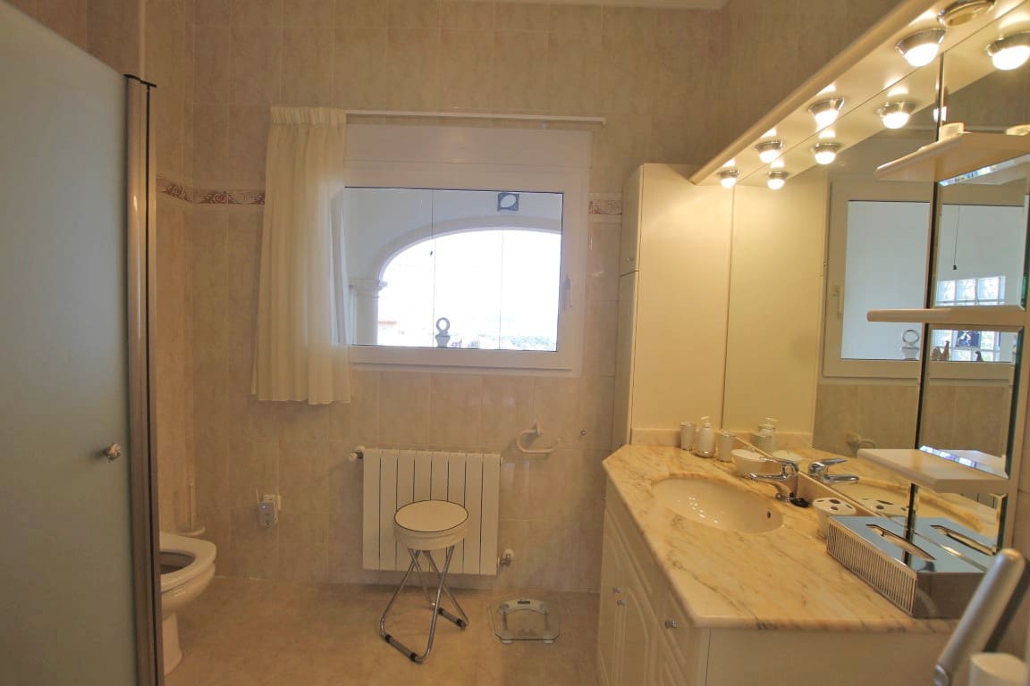 4 quarto Moradia para venda em Javea / Xabia com piscina - 1 300 000 € (Ref: 8260258)