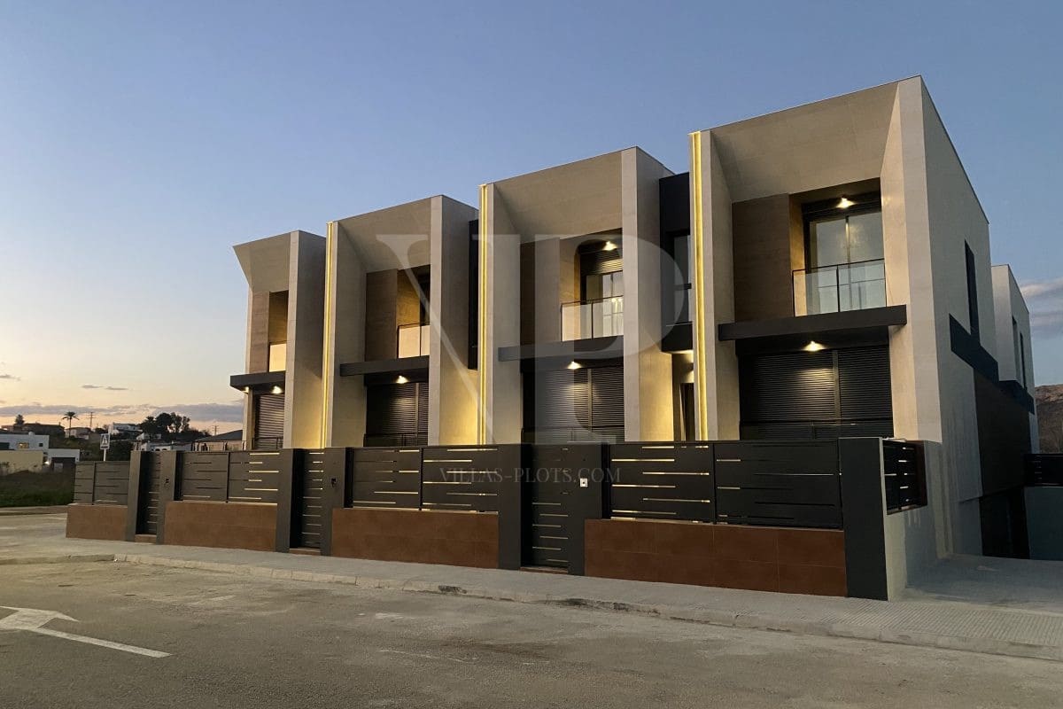 3 soveværelse Lejlighed til salg i Gata de Gorgos med swimmingpool - € 399.000 (Ref: 8653819)