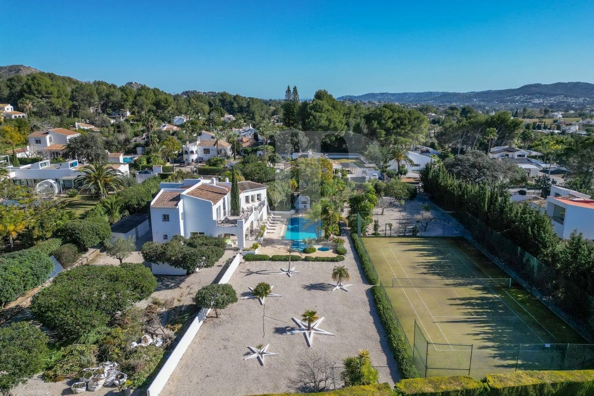 5 soveværelse Villa til salg i Javea / Xabia med swimmingpool - € 1.695.000 (Ref: 8771040)