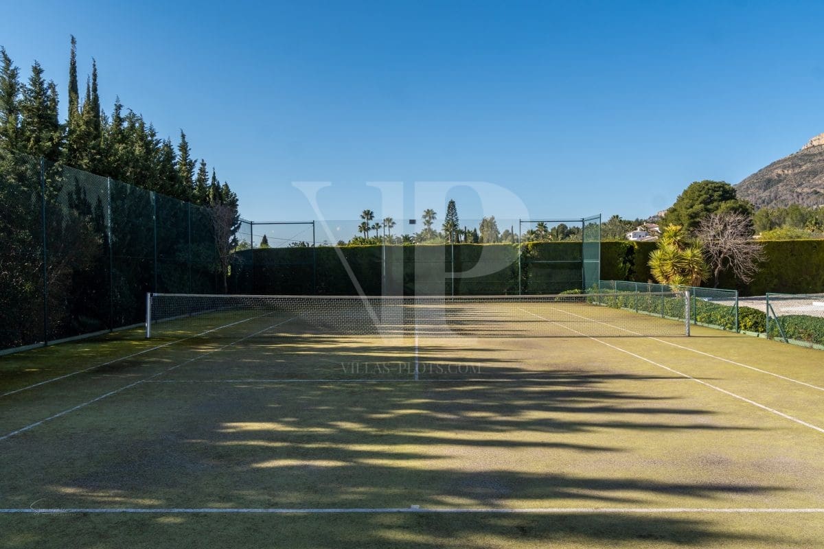 5 soveværelse Villa til salg i Javea / Xabia med swimmingpool - € 1.695.000 (Ref: 8771040)