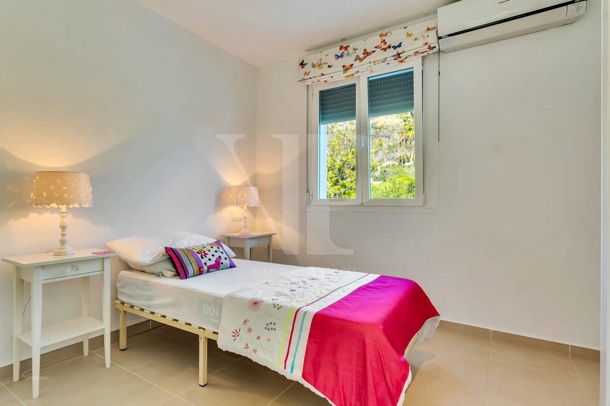 5 soveværelse Villa til salg i Javea / Xabia med swimmingpool - € 1.695.000 (Ref: 8771040)