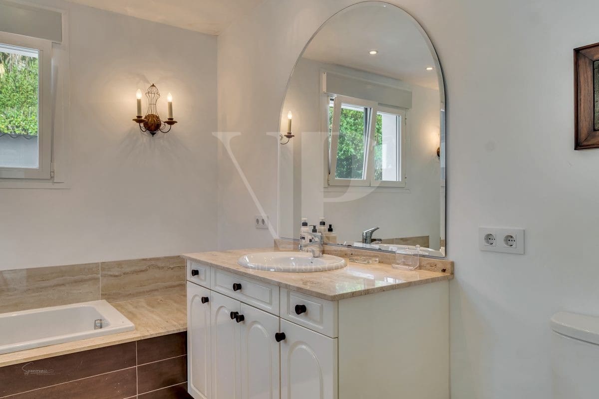 5 soveværelse Villa til salg i Javea / Xabia med swimmingpool - € 1.695.000 (Ref: 8771040)