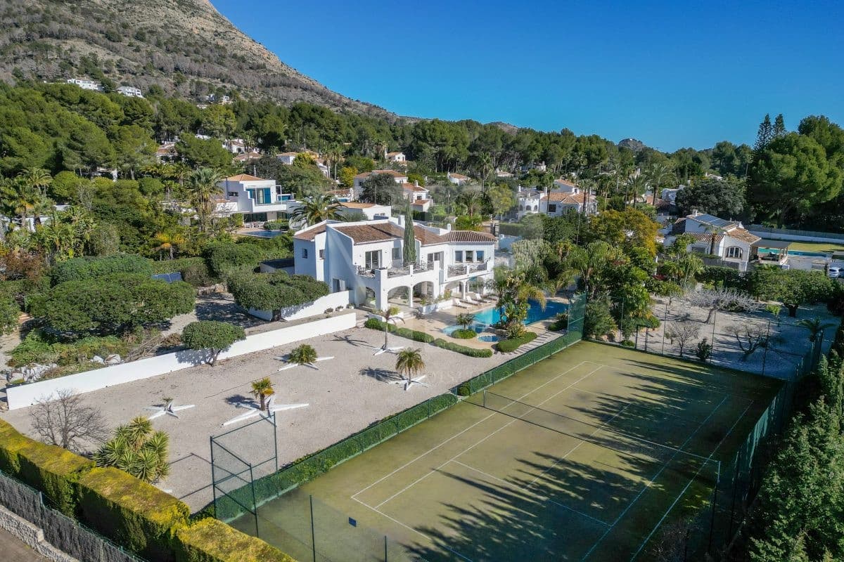 5 soveværelse Villa til salg i Javea / Xabia med swimmingpool - € 1.695.000 (Ref: 8771040)