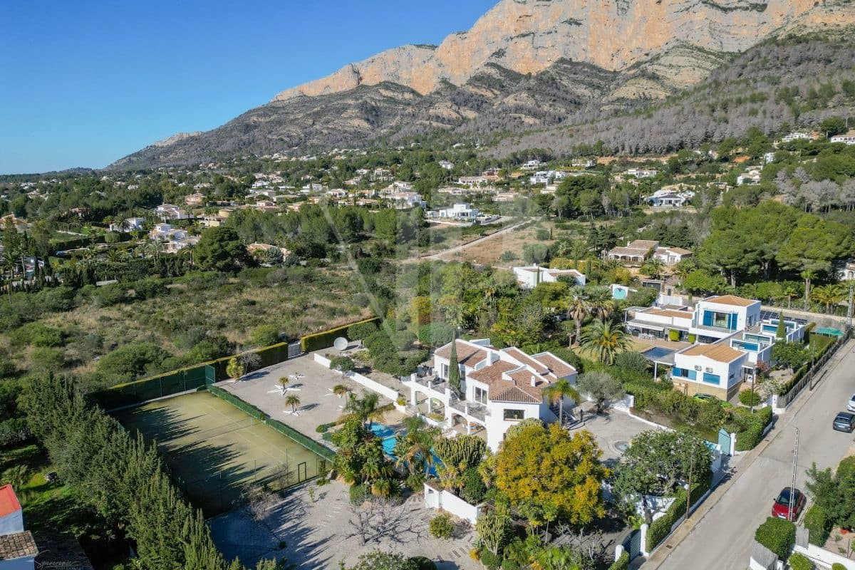 5 soveværelse Villa til salg i Javea / Xabia med swimmingpool - € 1.695.000 (Ref: 8771040)