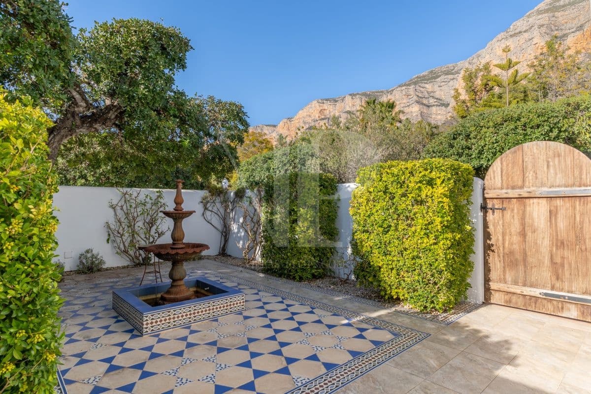 5 soveværelse Villa til salg i Javea / Xabia med swimmingpool - € 1.695.000 (Ref: 8771040)