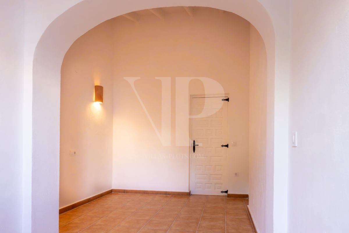 5 makuuhuone Huvila myytävänä paikassa Javea / Xabia - 790 000 € (Ref: 8878284)