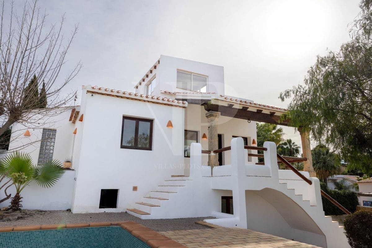 5 makuuhuone Huvila myytävänä paikassa Javea / Xabia - 790 000 € (Ref: 8878284)