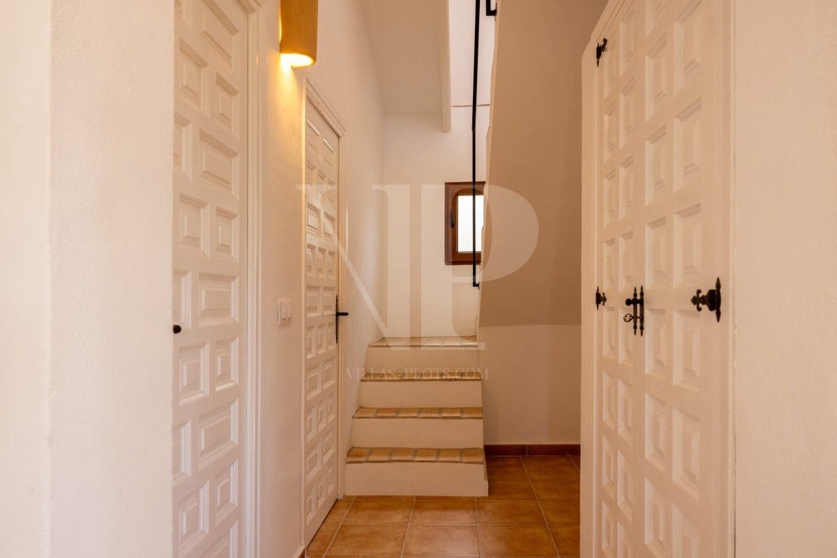 5 makuuhuone Huvila myytävänä paikassa Javea / Xabia - 790 000 € (Ref: 8878284)