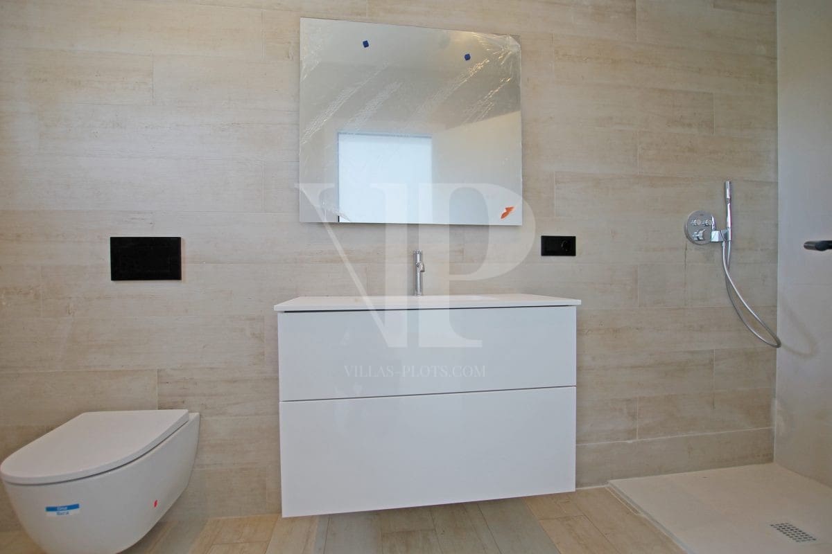 4 bedroom Villa for sale in Javea / Xabia - € 1,075,000 (Ref: 8918350)