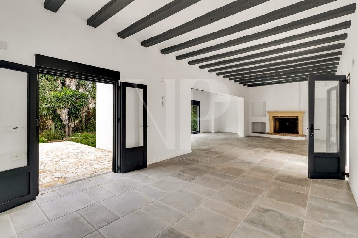 4 soveværelse Villa til salg i Javea / Xabia med swimmingpool - € 1.950.000 (Ref: 8969368)