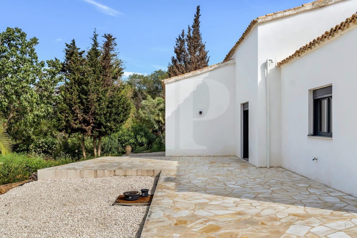 4 soveværelse Villa til salg i Javea / Xabia med swimmingpool - € 1.950.000 (Ref: 8969368)