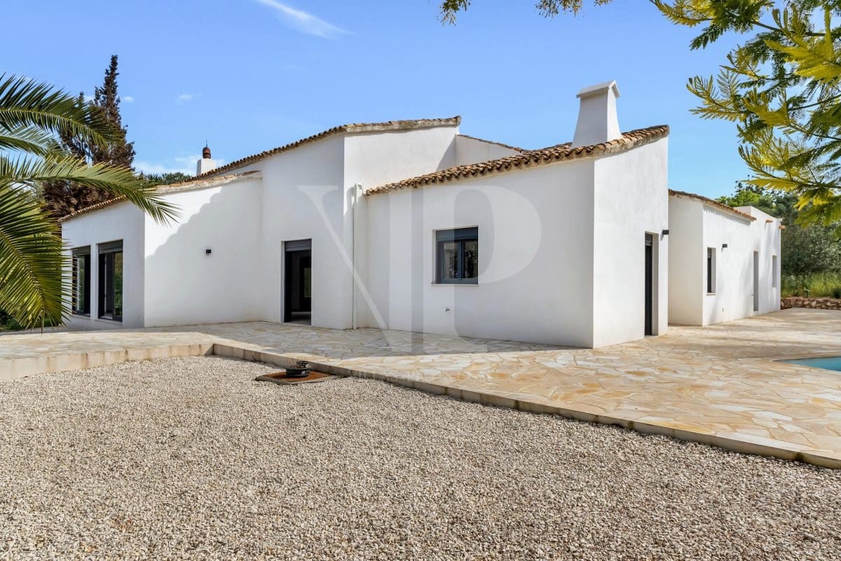 4 soveværelse Villa til salg i Javea / Xabia med swimmingpool - € 1.950.000 (Ref: 8969368)