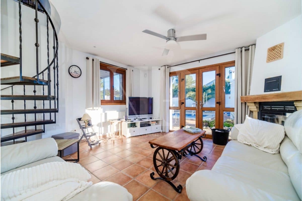 4 Zimmer Villa zu verkaufen in Javea / Xabia - 795.000 € (Ref: 9072427)