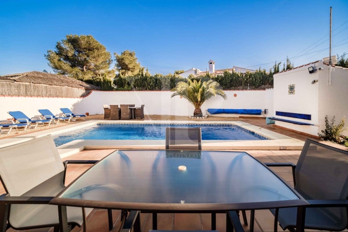 4 Zimmer Villa zu verkaufen in Javea / Xabia - 795.000 € (Ref: 9072427)