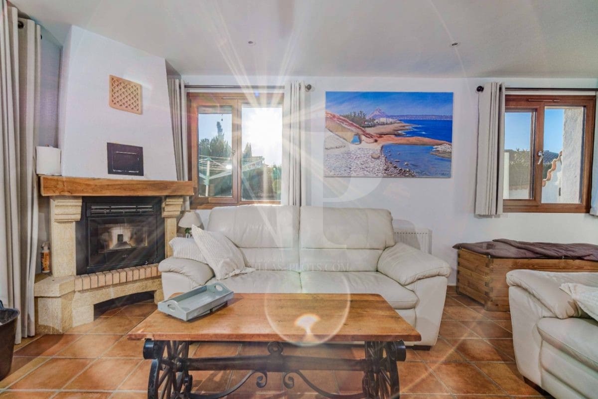 4 Zimmer Villa zu verkaufen in Javea / Xabia - 795.000 € (Ref: 9072427)