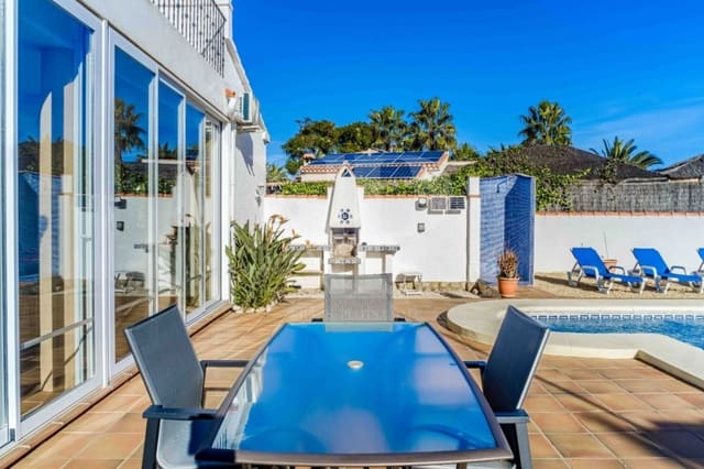 4 bedroom Villa for sale in La Granadella  - Costa Nova, Javea / Xàbia - € 795,000 (Ref: 9072427)