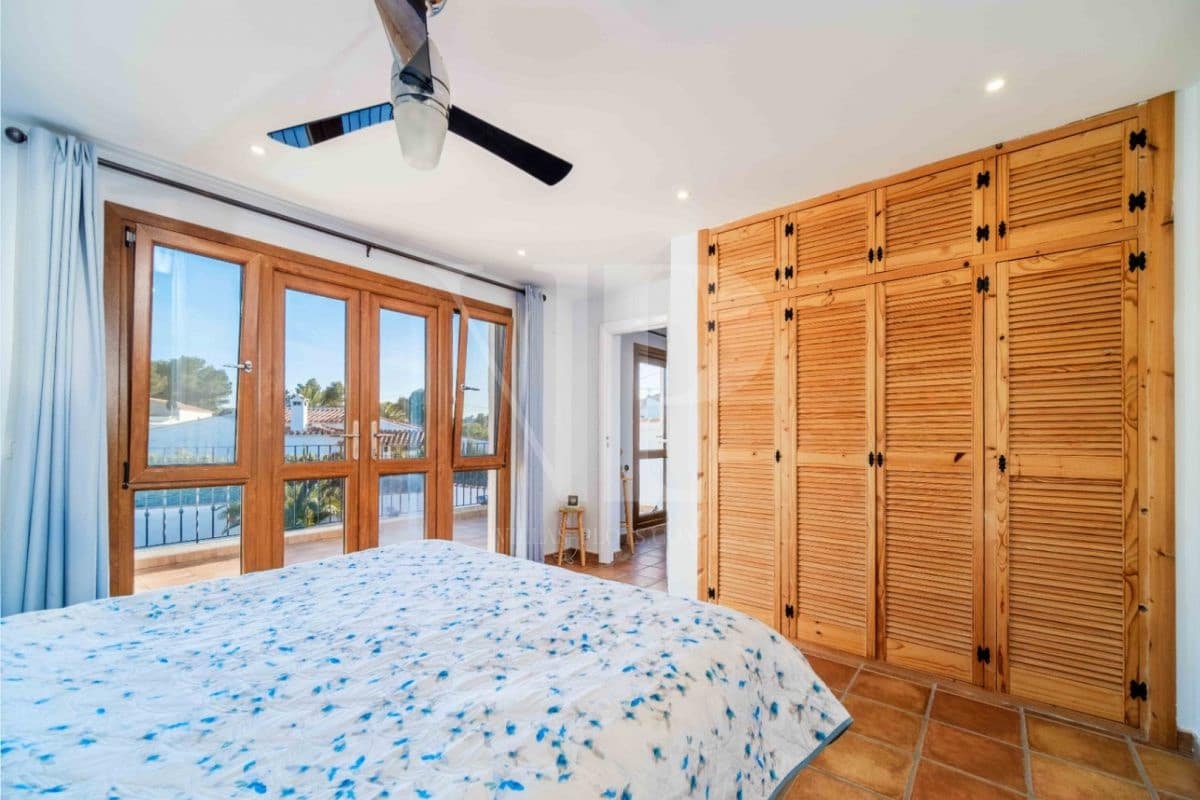 4 Zimmer Villa zu verkaufen in Javea / Xabia - 795.000 € (Ref: 9072427)