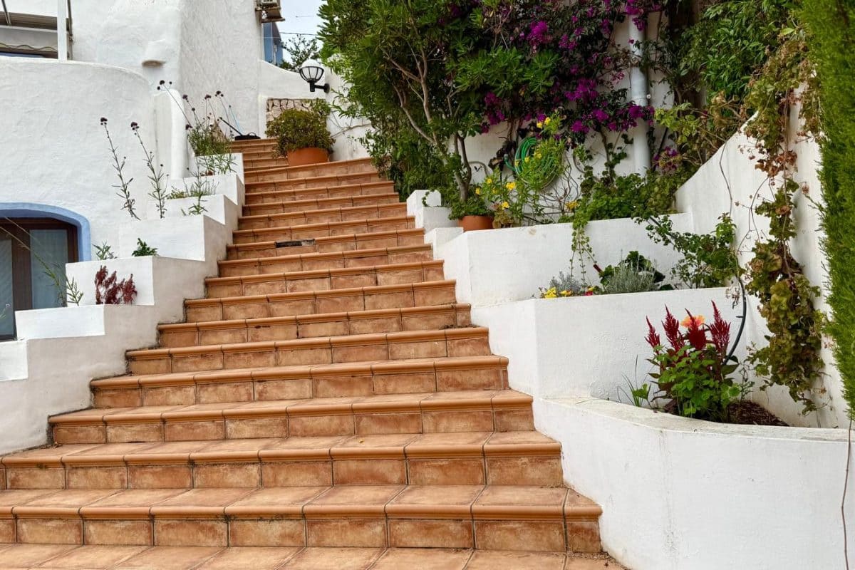 5 bedroom Villa for sale in Javea / Xabia - € 970,000 (Ref: 9117427)