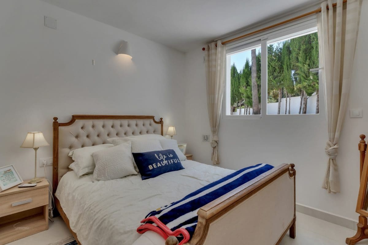 5 bedroom Villa for sale in Javea / Xabia - € 895,000 (Ref: 9117972)