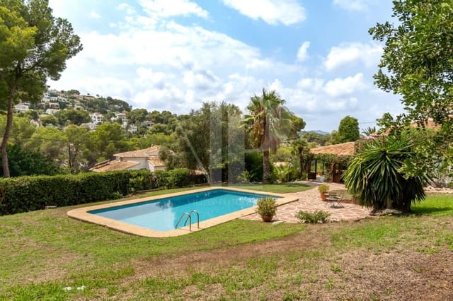 4 bedroom Villa for sale in Cap Martí - El Tossalet - Pinomar, Javea / Xàbia with pool - € 997,000 (Ref: 9219341)