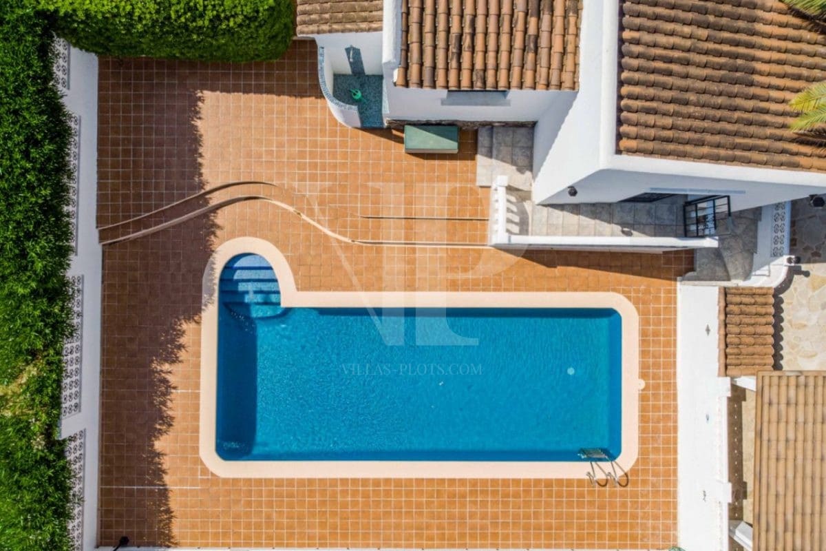 4 bedroom Villa for sale in Javea / Xabia with pool - € 595,000 (Ref: 9223535)