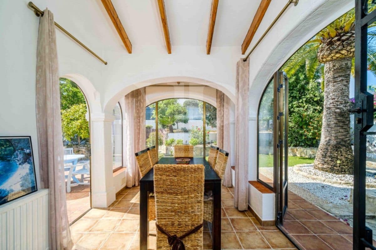 4 bedroom Villa for sale in Javea / Xabia with pool - € 595,000 (Ref: 9223535)