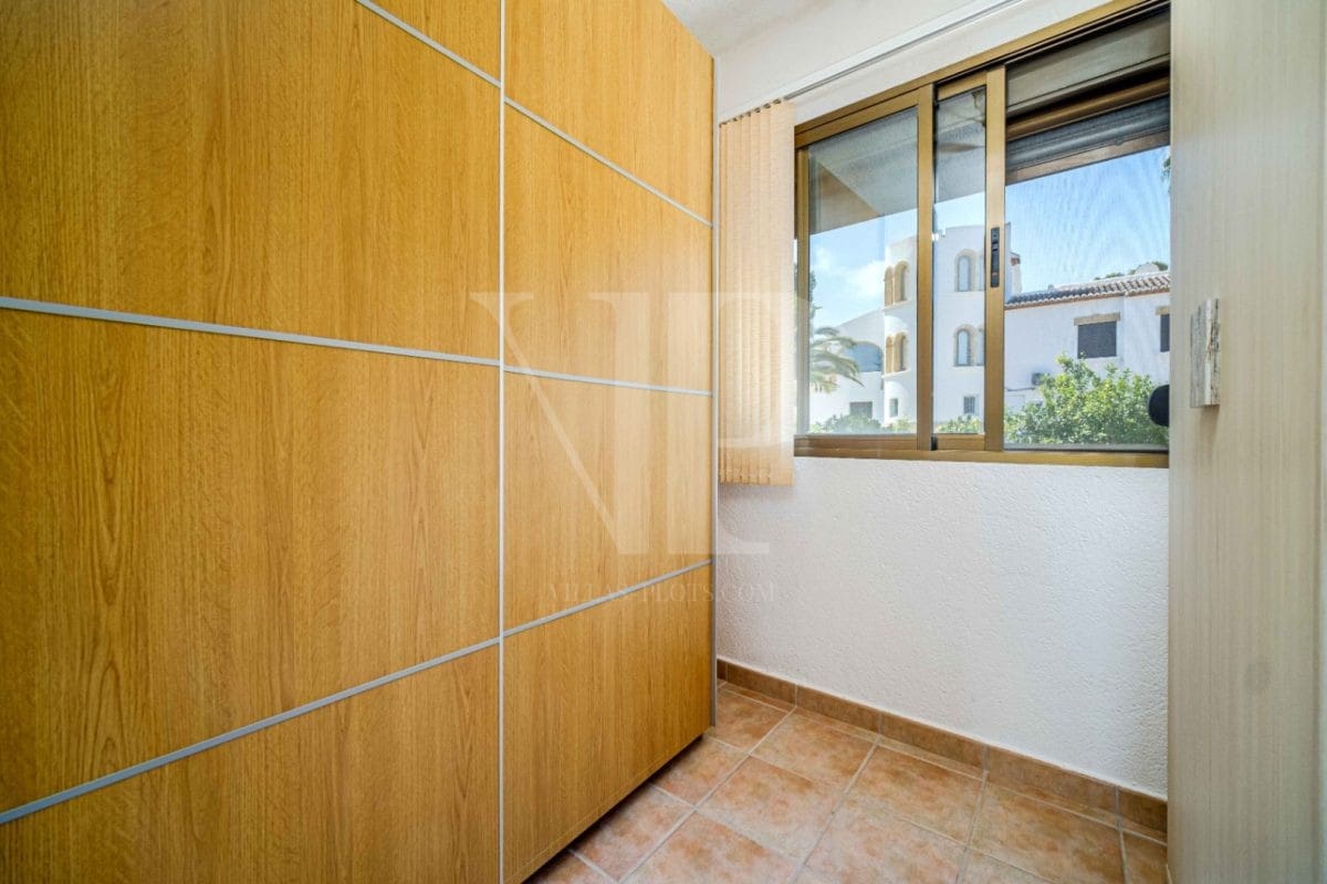 4 bedroom Villa for sale in Javea / Xabia with pool - € 595,000 (Ref: 9223535)