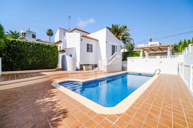 4 Zimmer Villa zu verkaufen in Javea / Xàbia mit Pool - 595.000 € (Ref: 9223535)