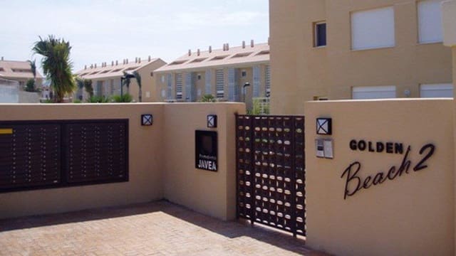 2 bedroom Beach Apartment for sale in Javea / Xàbia - € 399,000 (Ref: 9223686)
