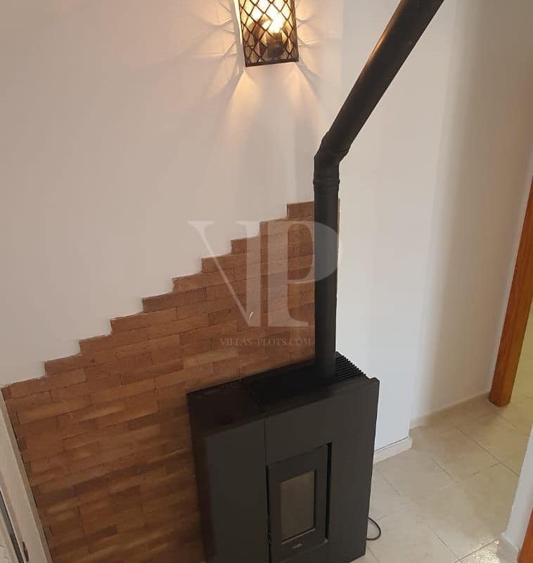 3 soveværelse Semi-Rækkehus til salg i Javea / Xabia med swimmingpool - € 349.000 (Ref: 9245631)