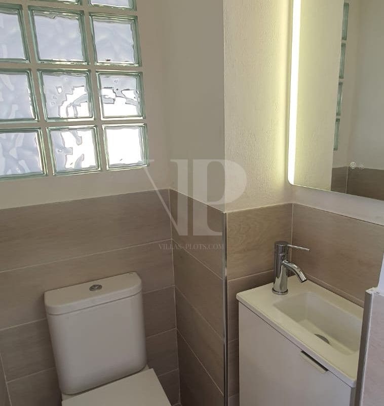 3 soveværelse Semi-Rækkehus til salg i Javea / Xabia med swimmingpool - € 349.000 (Ref: 9245631)