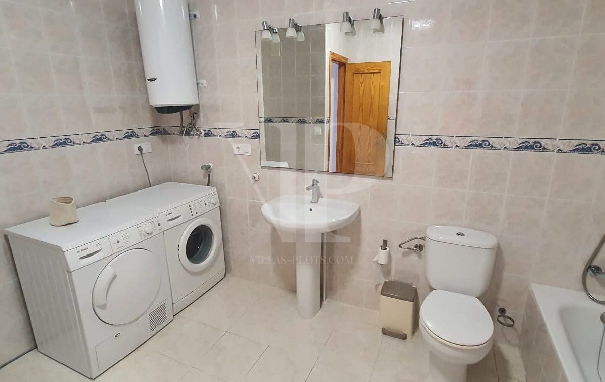 3 soveværelse Semi-Rækkehus til salg i Javea / Xabia med swimmingpool - € 349.000 (Ref: 9245631)